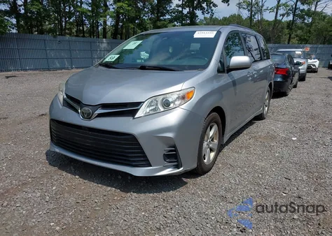 2018 Toyota Sienna Le 8 Passenger from USA, damaged, VIN 5TDKZ3DC1JS910324